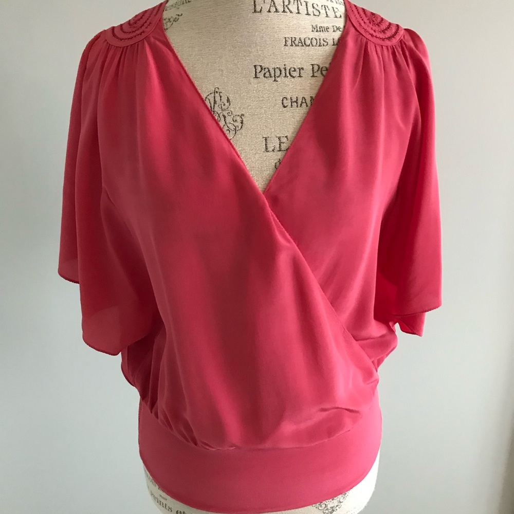 White House black-market 100% silk blouse size small